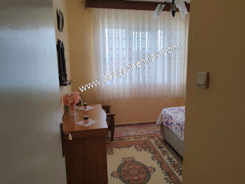 VİLLA 150 m2 (3+1) 2 Katlı Bahçeli, Oyun Parkı, Güvenlikli VİLLA