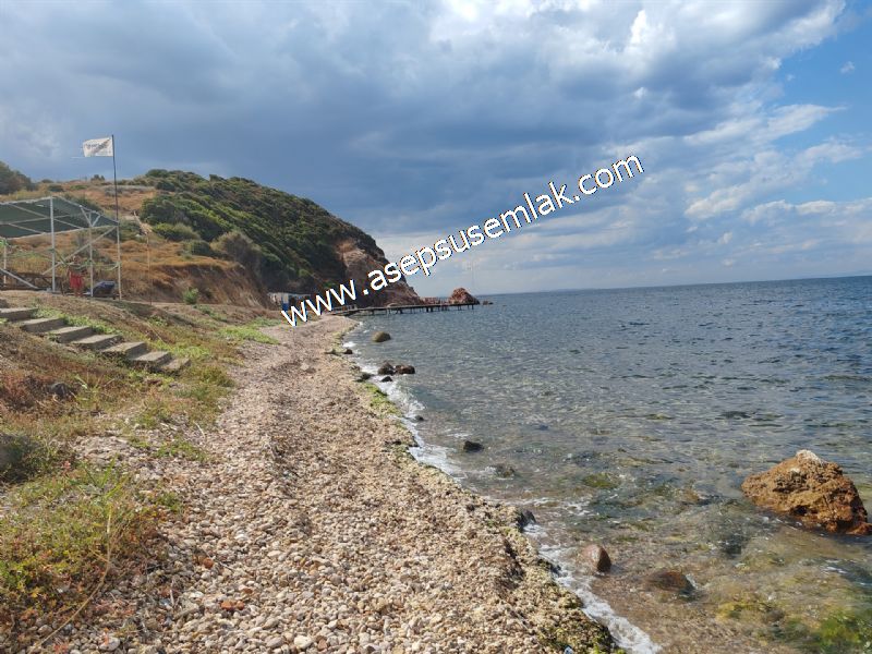 VİLLA 150 m2 (3+1) 2 Katlı Bahçeli, Oyun Parkı, Güvenlikli VİLLA