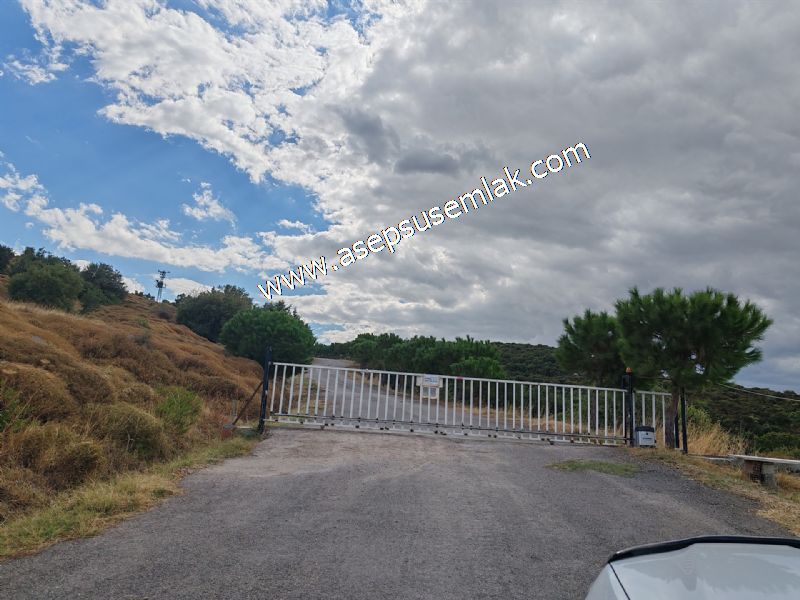 VİLLA 150 m2 (3+1) 2 Katlı Bahçeli, Oyun Parkı, Güvenlikli VİLLA