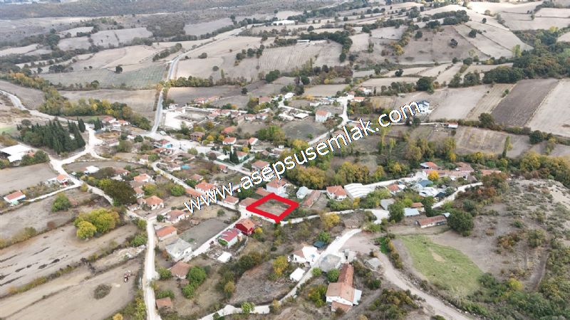 393 M2 Arsa Köy Evi (2Kat %40) Elektrik Su Var. İmarlı Gönen'de