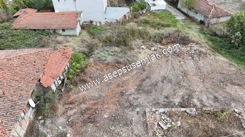 393 M2 Arsa Köy Evi (2Kat %40) Elektrik Su Var. İmarlı Gönen'de