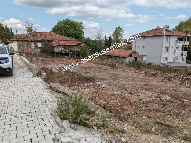 393 M2 Arsa Köy Evi (2Kat %40) Elektrik Su Var. İmarlı Gönen'de