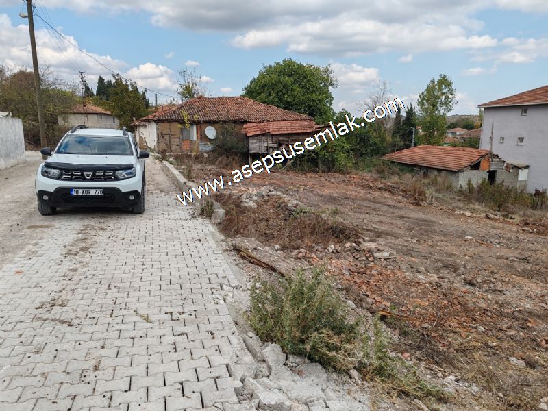 393 M2 Arsa Köy Evi (2Kat %40) Elektrik Su Var. İmarlı Gönen'de