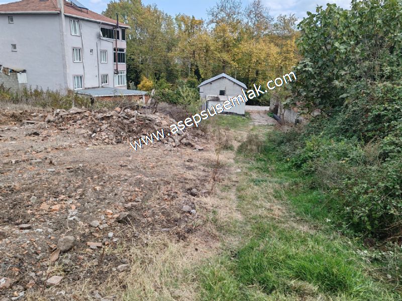 393 M2 Arsa Köy Evi (2Kat %40) Elektrik Su Var. İmarlı Gönen'de