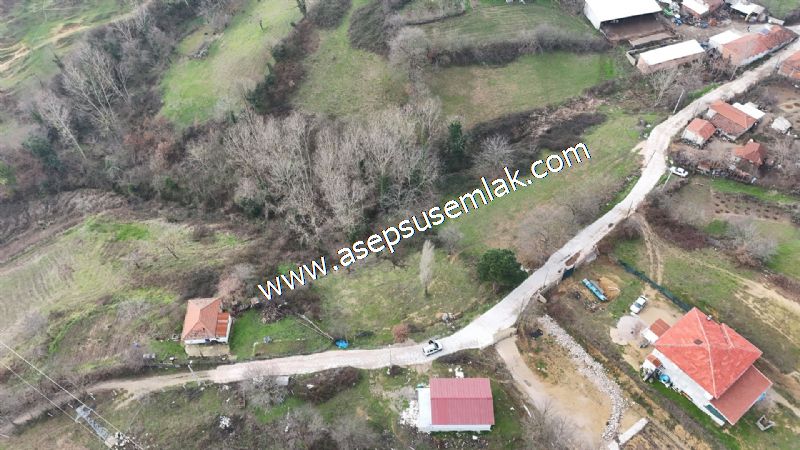 850 ve 921 M2 İmarlı Arsa 2 Kat %40 Müstakil Köy Evi, Bağ-Bahçe