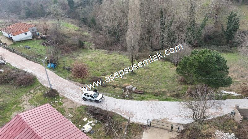 850 ve 921 M2 İmarlı Arsa 2 Kat %40 Müstakil Köy Evi, Bağ-Bahçe