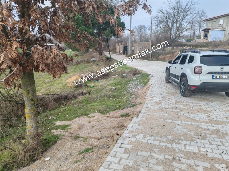850 ve 921 M2 İmarlı Arsa 2 Kat %40 Müstakil Köy Evi, Bağ-Bahçe