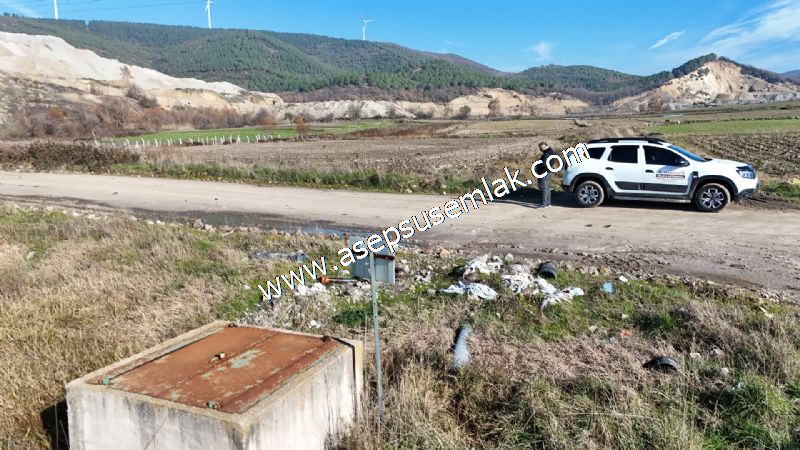 4.379 M2 Tütüncü Hobi Bahçesi Bungalov Bağ-Bahçe Yol-Su Var