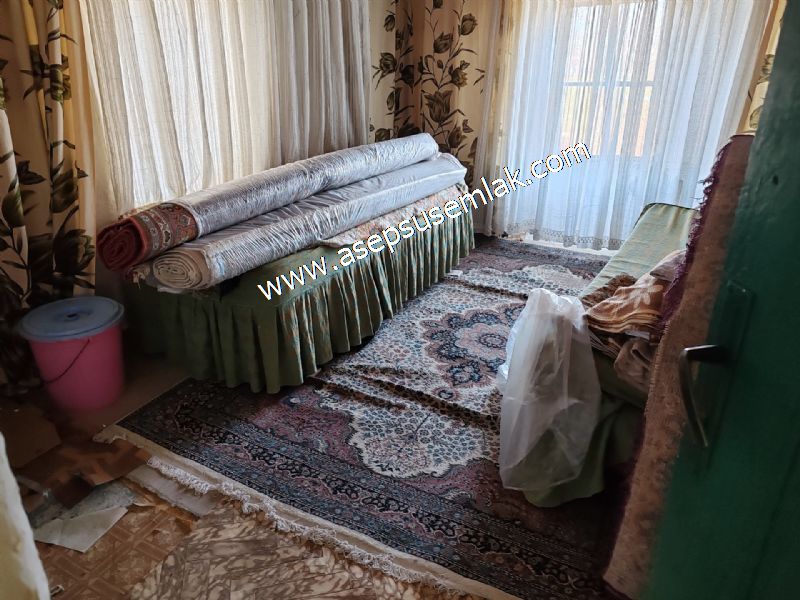 1.871 M2 Müstakil Köy Evi, Arsa 2 Kat %40 İmarlı Manyas Kızık'ta