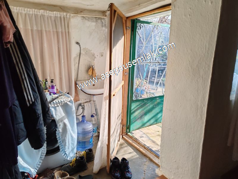 1.871 M2 Müstakil Köy Evi, Arsa 2 Kat %40 İmarlı Manyas Kızık'ta