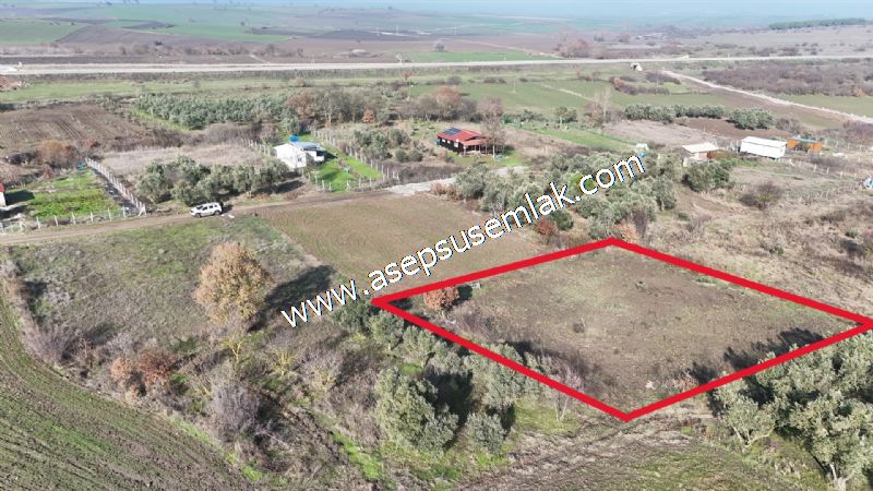 1.258 m2 Hobi Bahçesi Bağ-Bahçe Kadastro Yola Cepheli Bayramiçte