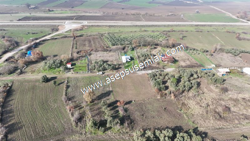 1.258 m2 Hobi Bahçesi Bağ-Bahçe Kadastro Yola Cepheli Bayramiçte