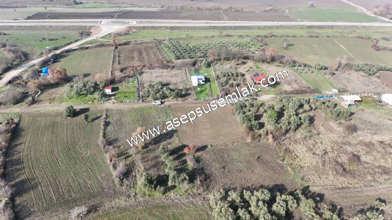 1.258 m2 Hobi Bahçesi Bağ-Bahçe Kadastro Yola Cepheli Bayramiçte