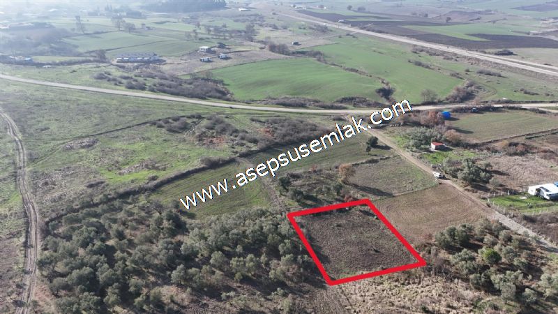1.258 m2 Hobi Bahçesi Bağ-Bahçe Kadastro Yola Cepheli Bayramiçte