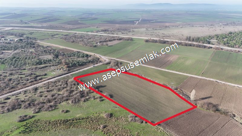 10.657 m2 Çiftlik Bağ-Bahçe Kadastro Yola Cepheli Bayramiç'te
