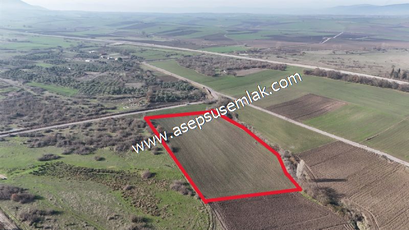 10.657 m2 Çiftlik Bağ-Bahçe Kadastro Yola Cepheli Bayramiç'te