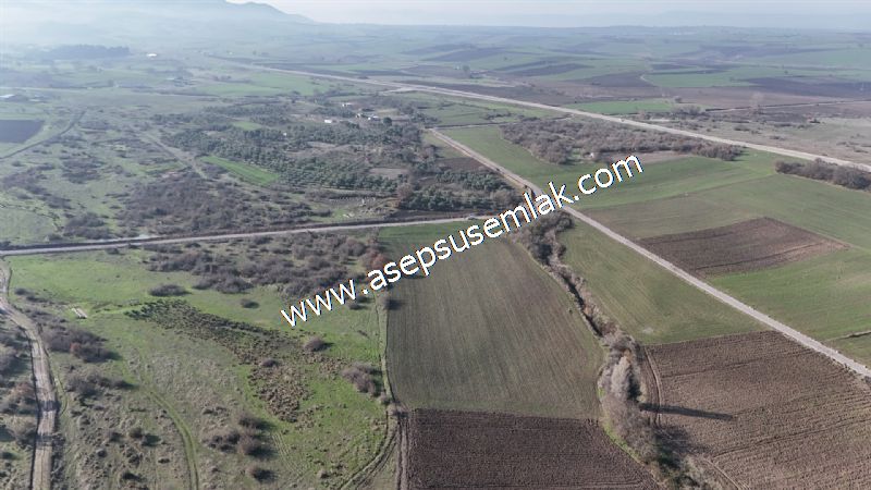 10.657 m2 Çiftlik Bağ-Bahçe Kadastro Yola Cepheli Bayramiç'te