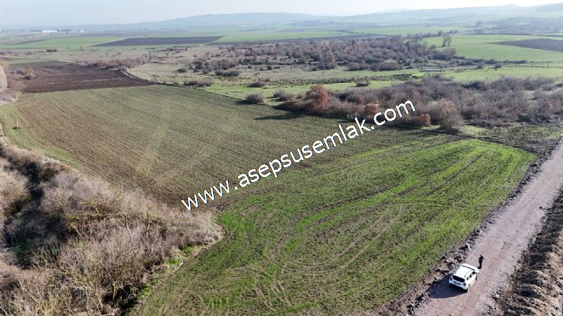 10.657 m2 Çiftlik Bağ-Bahçe Kadastro Yola Cepheli Bayramiç'te