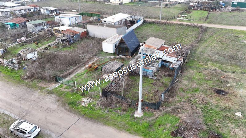 228 m2 Elektrik Su Aboneliği Var. 3 Kat İmarlı Plevne Gönen'de