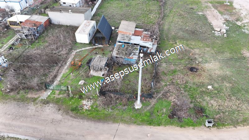 228 m2 Elektrik Su Aboneliği Var. 3 Kat İmarlı Plevne Gönen'de
