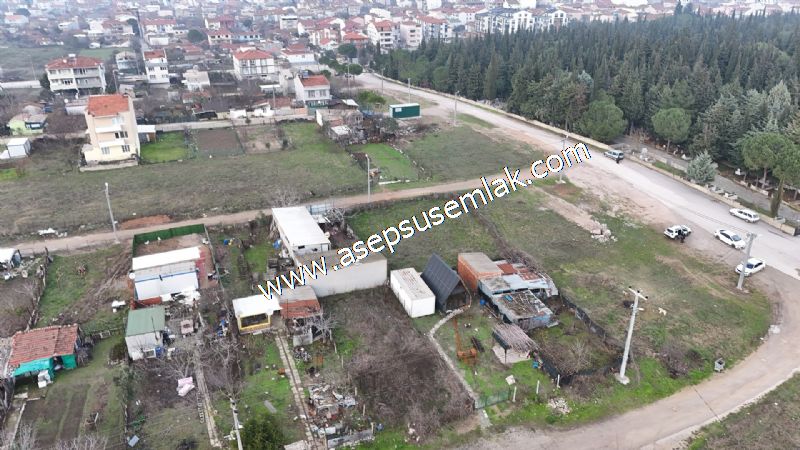 228 m2 Elektrik Su Aboneliği Var. 3 Kat İmarlı Plevne Gönen'de