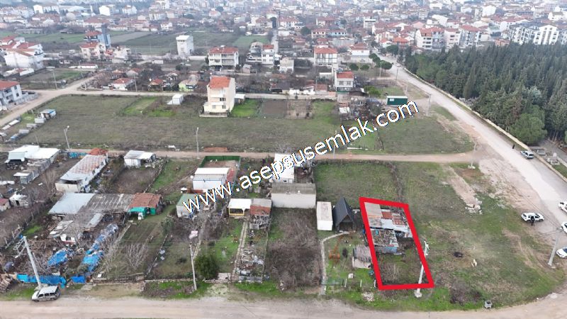 228 m2 Elektrik Su Aboneliği Var. 3 Kat İmarlı Plevne Gönen'de