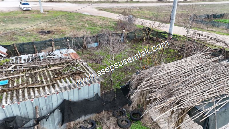 228 m2 Elektrik Su Aboneliği Var. 3 Kat İmarlı Plevne Gönen'de