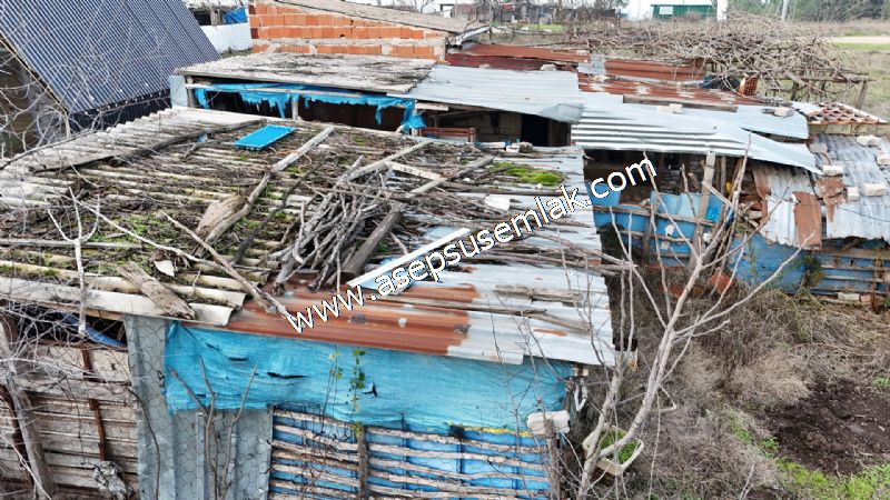 228 m2 Elektrik Su Aboneliği Var. 3 Kat İmarlı Plevne Gönen'de