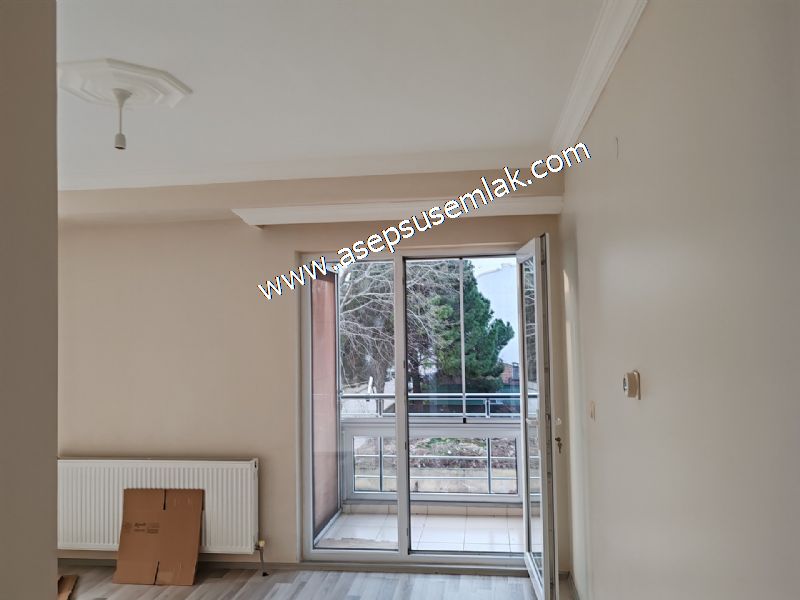 2+1 (2 KAT) ARA KAT YENİ BİNA KİRALIK DAİRE GÖNEN 70 EVLER'DE