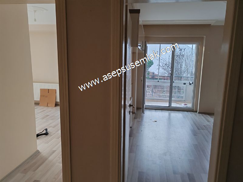 2+1 (2 KAT) ARA KAT YENİ BİNA KİRALIK DAİRE GÖNEN 70 EVLER'DE