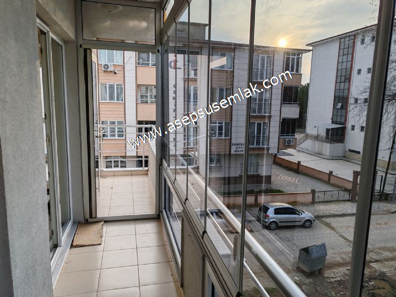 2+1 (2 KAT) ARA KAT YENİ BİNA KİRALIK DAİRE GÖNEN 70 EVLER'DE