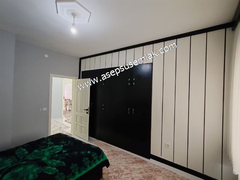 120 M2 / ARA KAT / (2+1) GENİŞ ODALAR YENİ TADİLATLI ALTAY GÖNEN