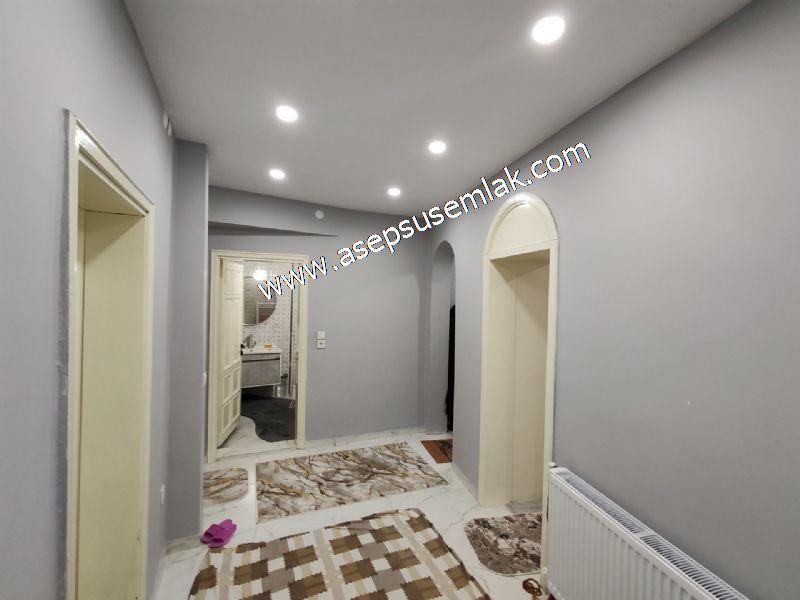 120 M2 / ARA KAT / (2+1) GENİŞ ODALAR YENİ TADİLATLI ALTAY GÖNEN