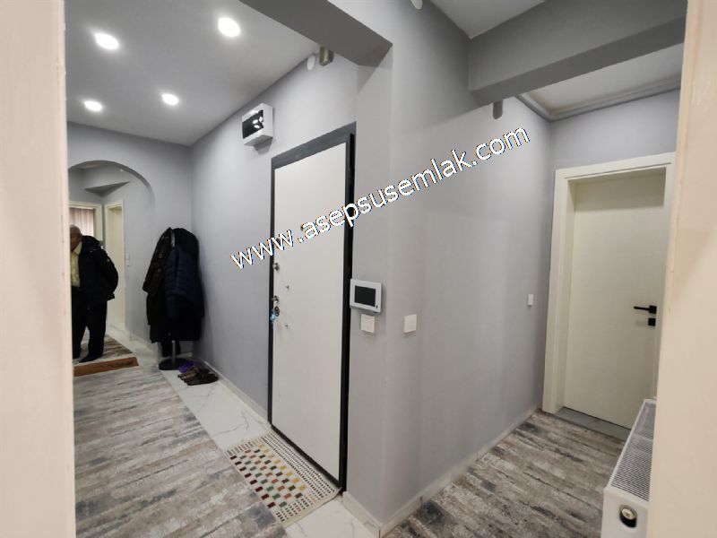 120 M2 / ARA KAT / (2+1) GENİŞ ODALAR YENİ TADİLATLI ALTAY GÖNEN