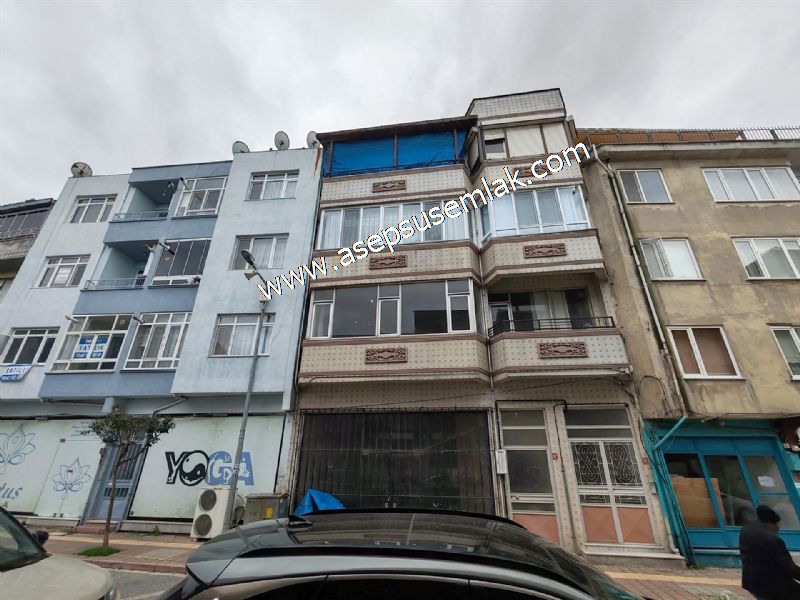 120 M2 / ARA KAT / (2+1) GENİŞ ODALAR YENİ TADİLATLI ALTAY GÖNEN
