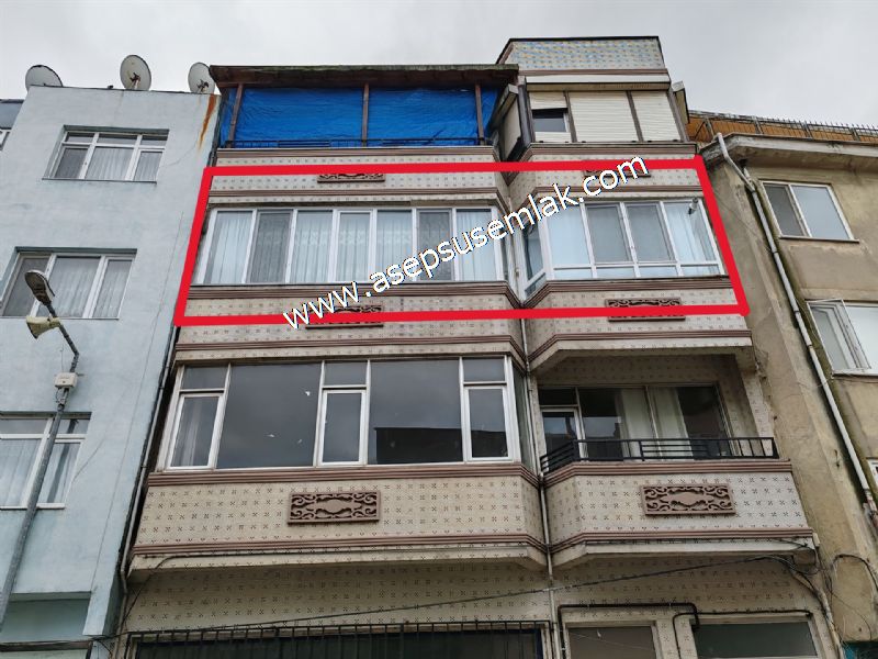 120 M2 / ARA KAT / (2+1) GENİŞ ODALAR YENİ TADİLATLI ALTAY GÖNEN