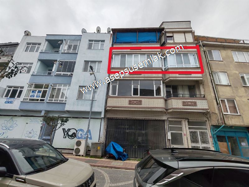 120 M2 / ARA KAT / (2+1) GENİŞ ODALAR YENİ TADİLATLI ALTAY GÖNEN