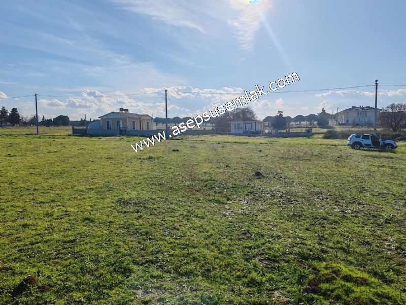 502 M2 Villa İmarlı Arsa,(2 Kat) Köy Evi Engin Kent Çeşmealtı'da