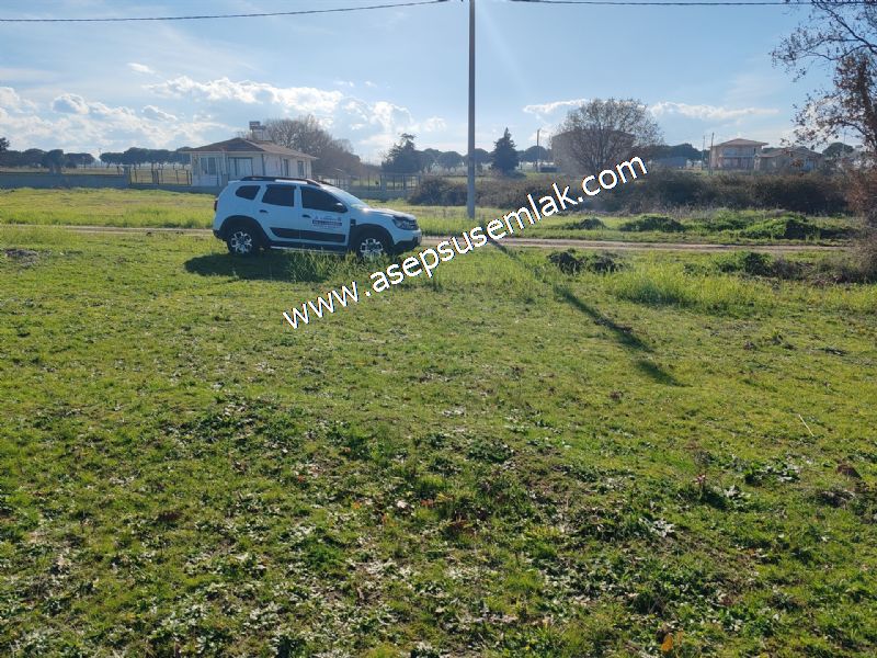 502 M2 Villa İmarlı Arsa,(2 Kat) Köy Evi Engin Kent Çeşmealtı'da