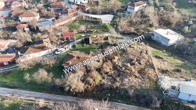 1.180 M2 Müstakil Köy Evi, Arsa 2 Kat %40 İmarlı Manyas Kızık'ta