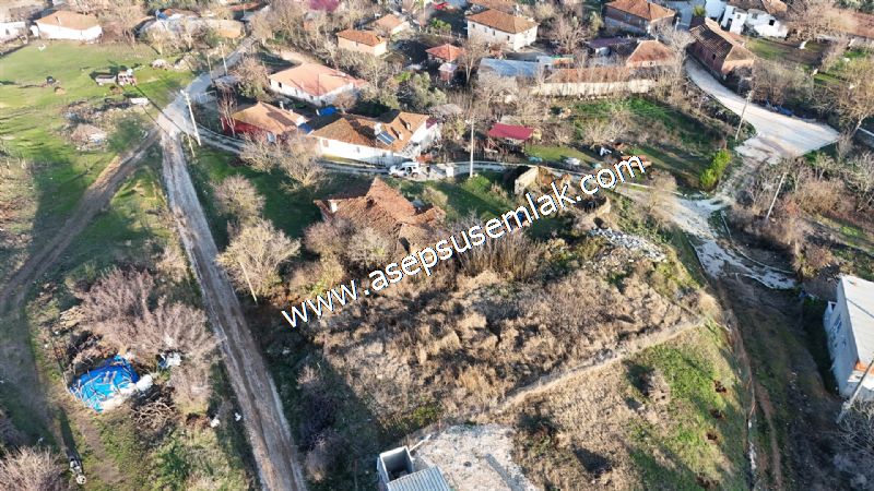 1.180 M2 Müstakil Köy Evi, Arsa 2 Kat %40 İmarlı Manyas Kızık'ta