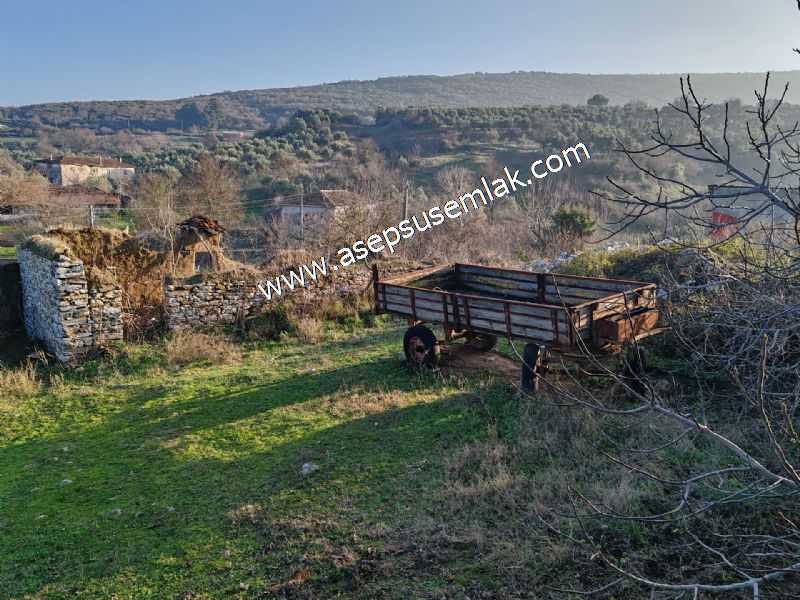 1.180 M2 Müstakil Köy Evi, Arsa 2 Kat %40 İmarlı Manyas Kızık'ta