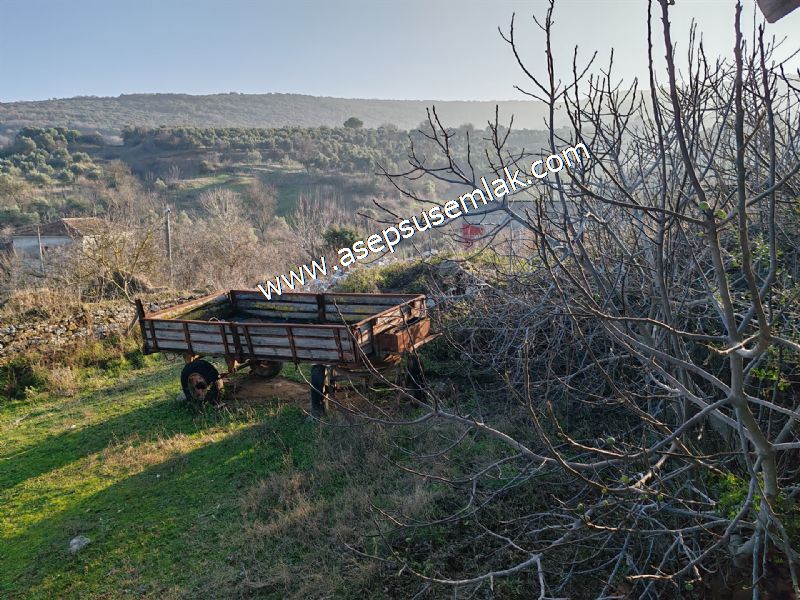1.180 M2 Müstakil Köy Evi, Arsa 2 Kat %40 İmarlı Manyas Kızık'ta