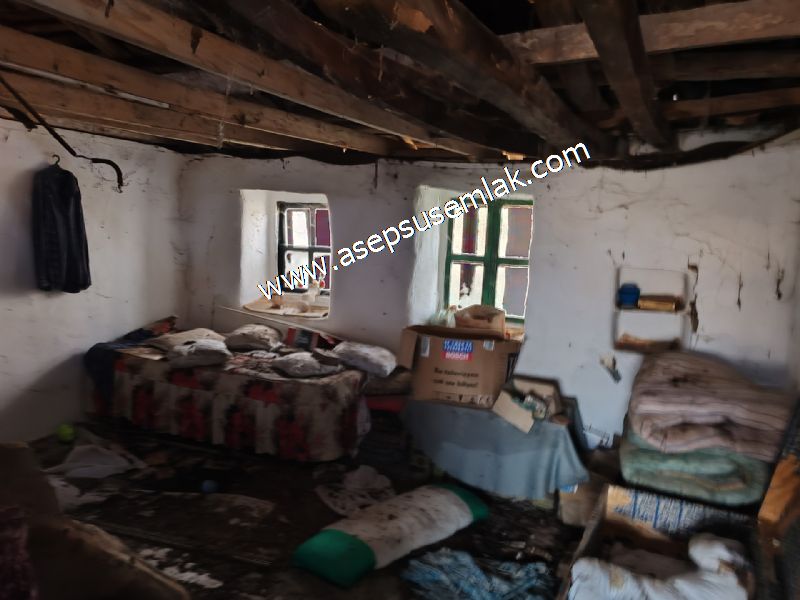 1.180 M2 Müstakil Köy Evi, Arsa 2 Kat %40 İmarlı Manyas Kızık'ta