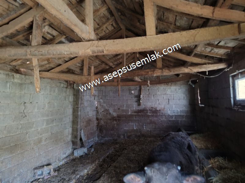 1.400 M2 Müstakil Köy Evi, Arsa 2 Kat %40 İmarlı Gönen Çakmak'ta
