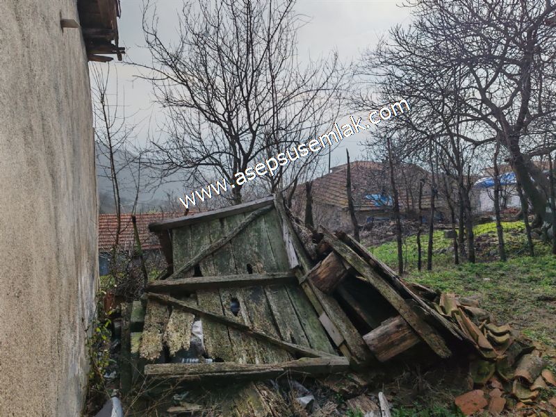 1.400 M2 Müstakil Köy Evi, Arsa 2 Kat %40 İmarlı Gönen Çakmak'ta