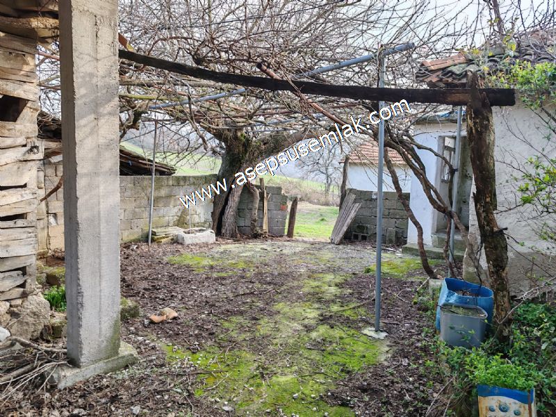 1.400 M2 Müstakil Köy Evi, Arsa 2 Kat %40 İmarlı Gönen Çakmak'ta
