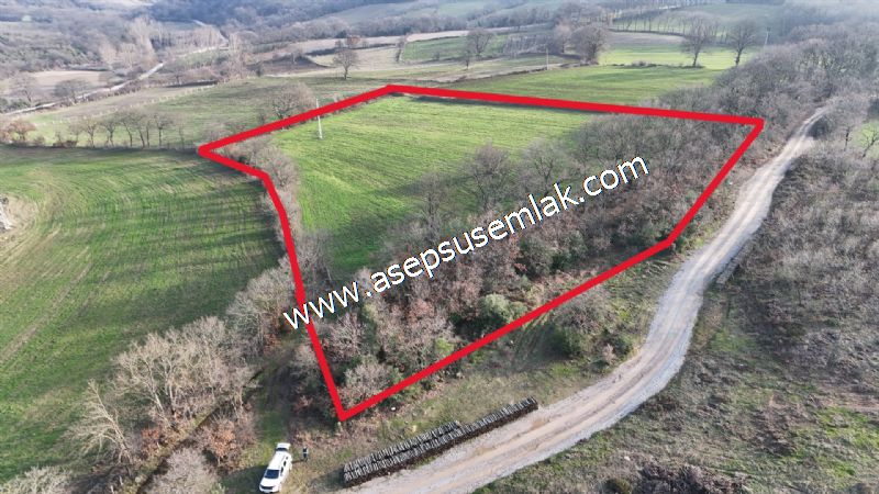 9.426 M2 Suçıktı'da Hobi Bahçesi Çiftlik Bağ-Bahçe Yol-Su Var.