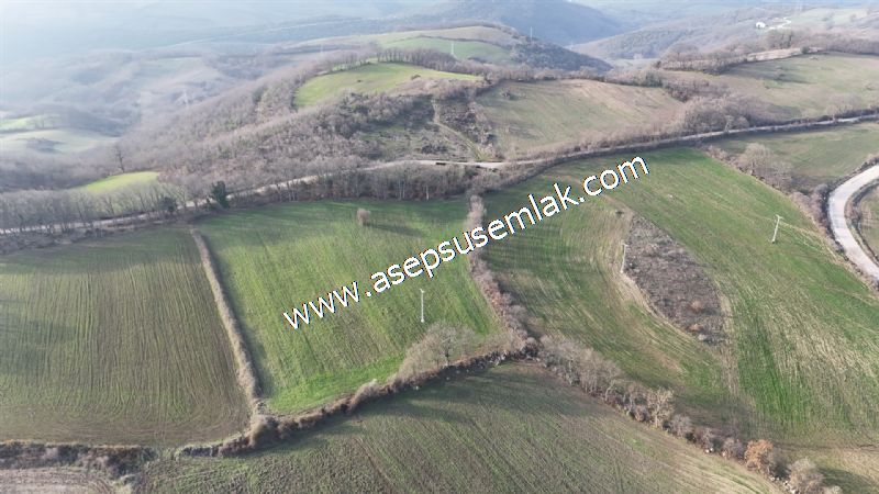 9.426 M2 Suçıktı'da Hobi Bahçesi Çiftlik Bağ-Bahçe Yol-Su Var.