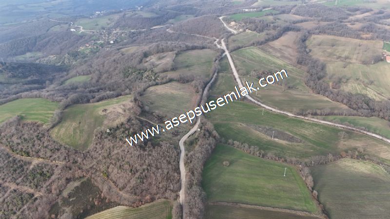9.426 M2 Suçıktı'da Hobi Bahçesi Çiftlik Bağ-Bahçe Yol-Su Var.